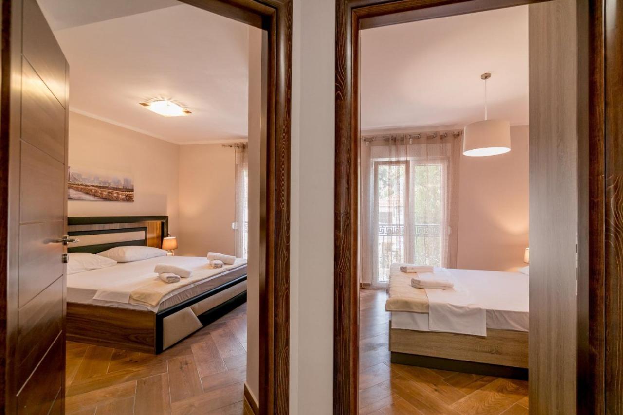 Apartmani Matej Kotor Eksteriør billede