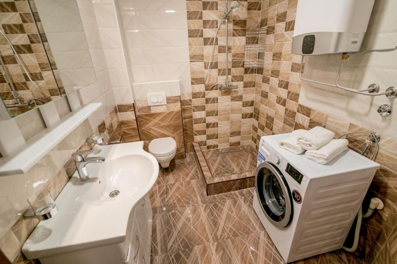 Apartmani Matej Kotor Eksteriør billede